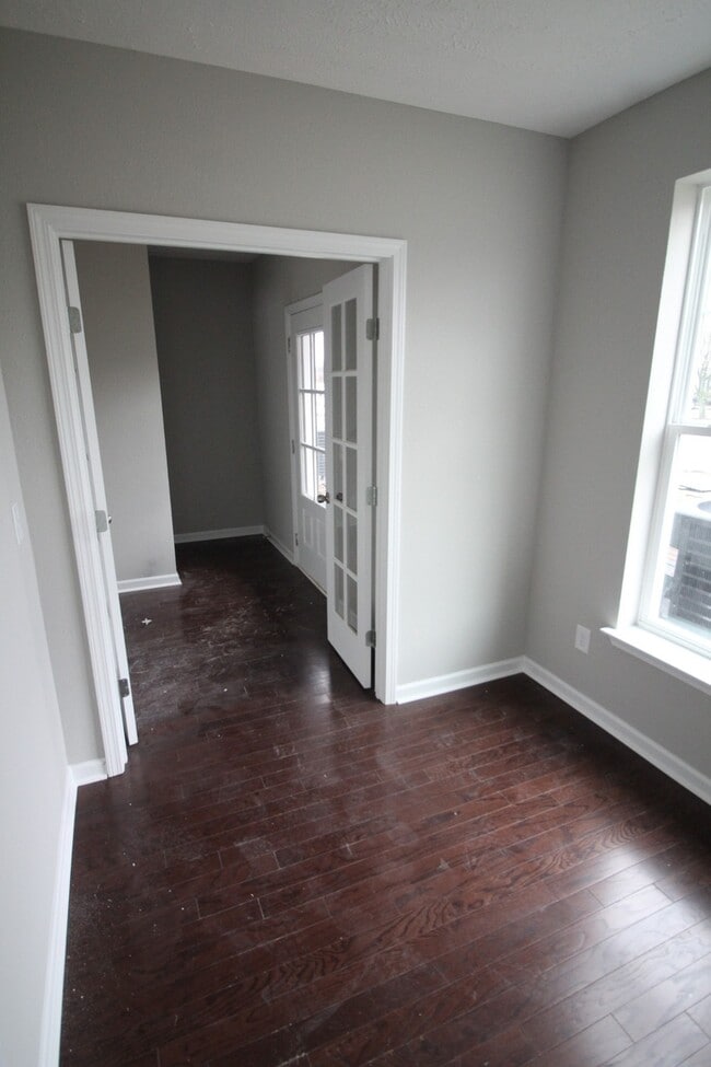 1st Floor Office - 168 Ramsden Ave