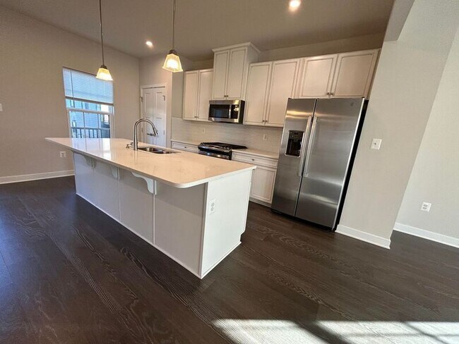 Foto del edificio - 1317 Trestle Dr