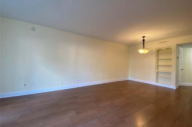 Foto del edificio - 2432 Lemon Tree Ln