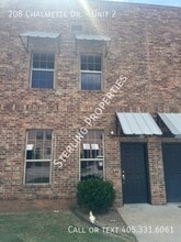 Building Photo - 208 Chalmette Dr
