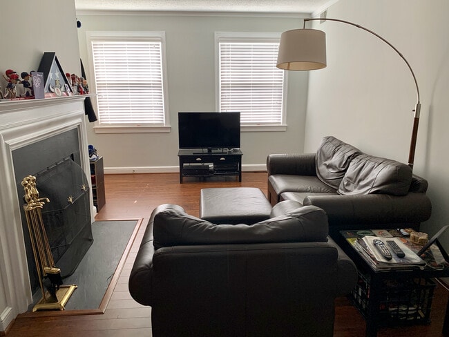 Photo - 2601 Arlington Blvd Apartment