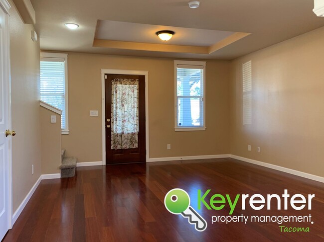 Foto del edificio - 1889 Historical 3BD/1Bath Fern Hill Home!