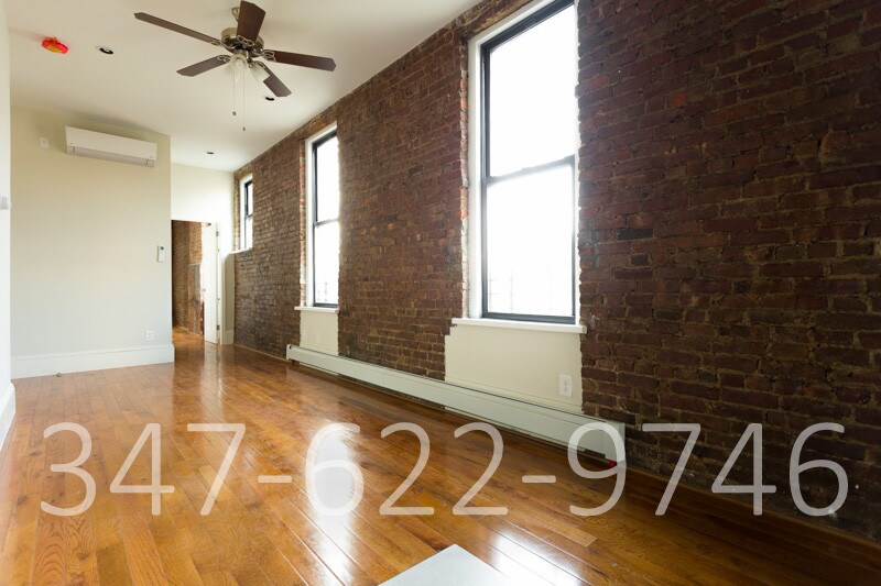 Primary Photo - 206 Wyckoff Ave