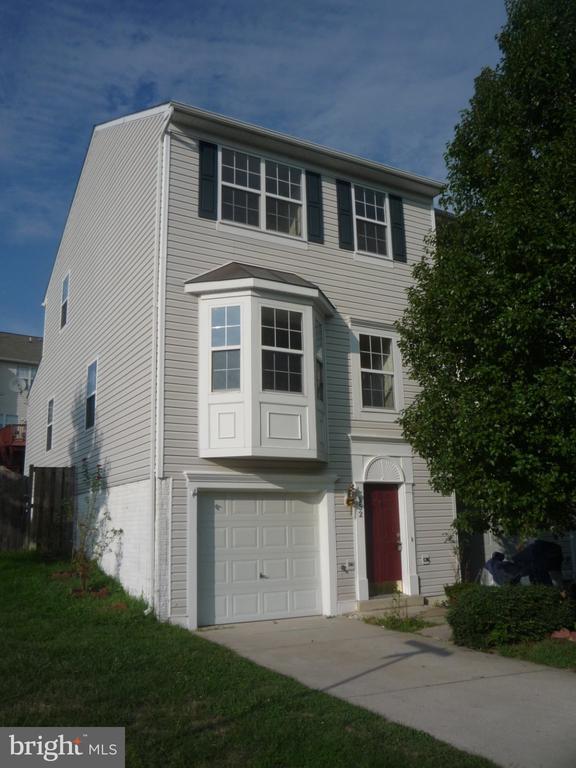 Building Photo - 552 Sparkleberry Terrace NE