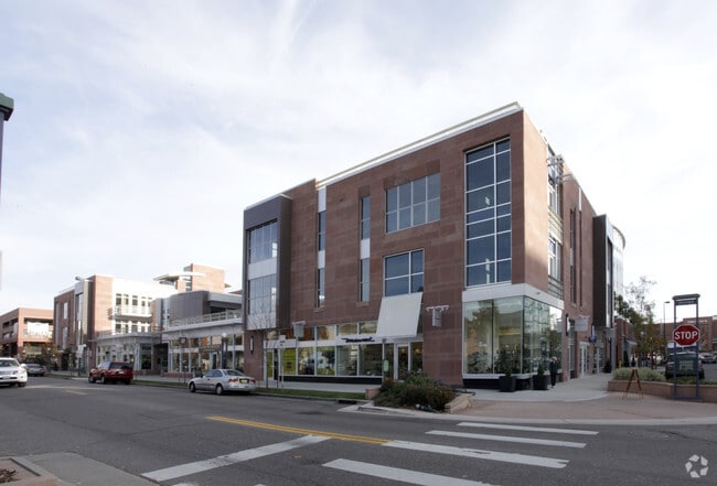 Building Photo - North Creek Residences