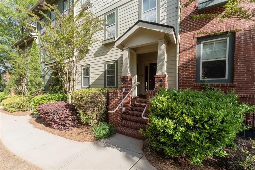 Primary Photo - 1213 Watson Cir SE