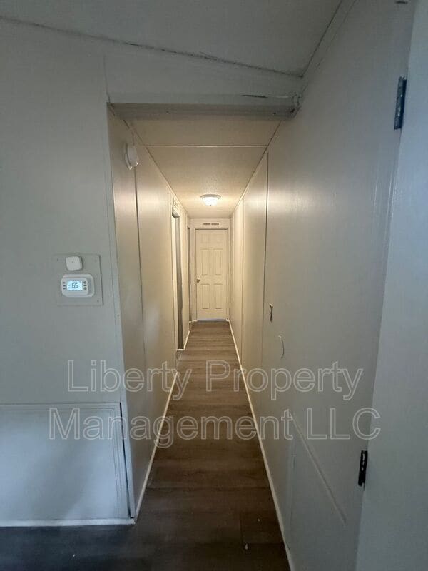 Foto del edificio - 128 Ed Thomas Rd