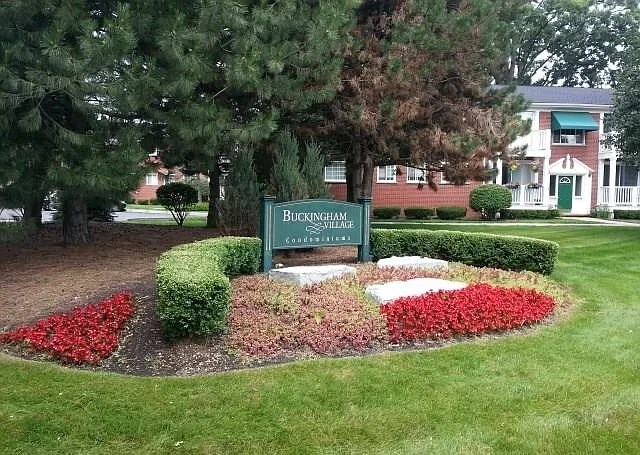 Foto principal - 463 N Eton St