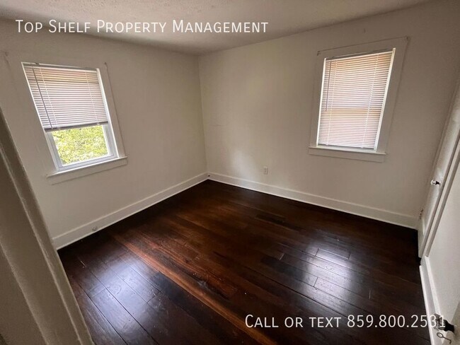 Building Photo - 2 Bedroom in Danville!