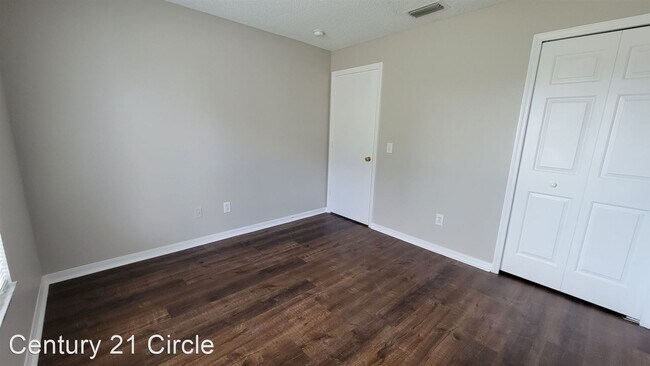 Building Photo - 4 br, 2 bath House - 11737 Brenford Crest Dr.