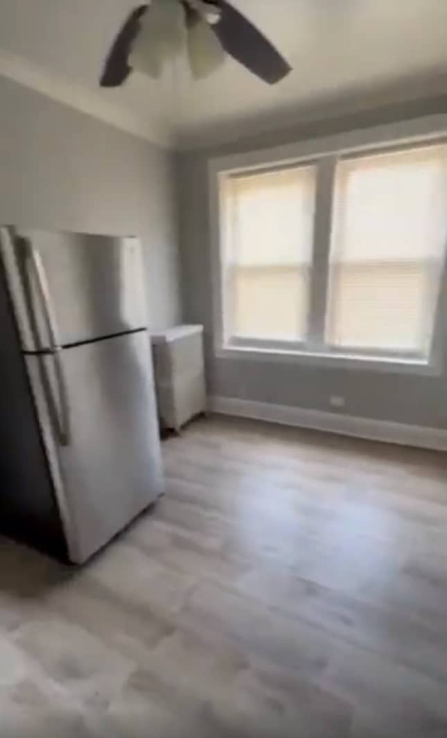 Building Photo - 5906 W Huron St