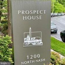 Building Photo - 1200 N Nash St