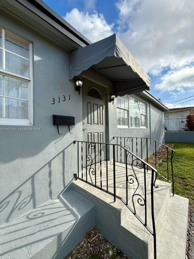 Foto del edificio - 3131 SW 2nd St