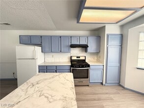 Building Photo - 5876 Filmore Ave