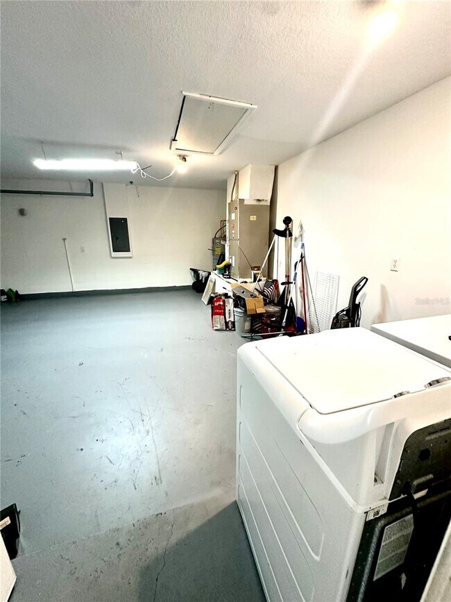 Foto del edificio - 893 Sandy Ridge Dr