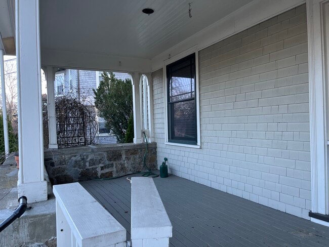 Building Photo - 186 Winchester St