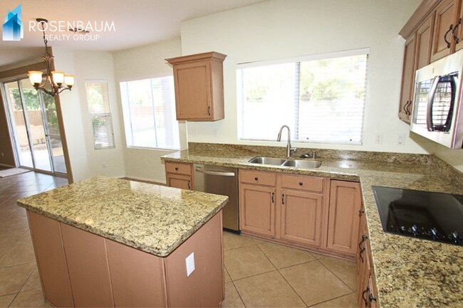 Foto del edificio - 4632 E Harwell St