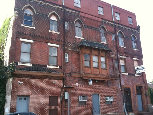 1800-1808 Ridge Ave. - 1800 Ridge Ave