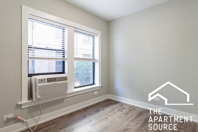 Foto del edificio - 701 W Brompton Ave