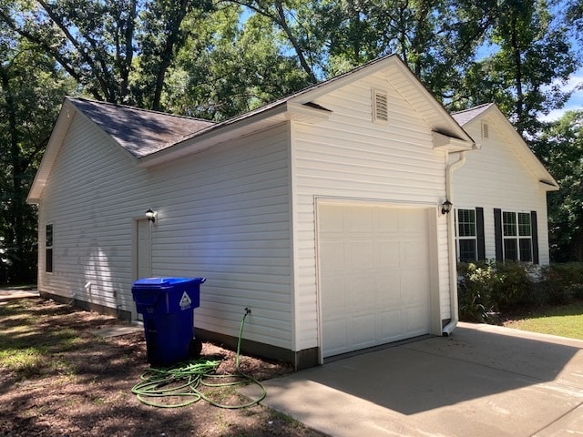 Building Photo - 1731 E Avalon Cir