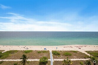 Building Photo - 9455 Collins Ave