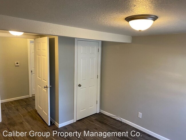 Building Photo - 3 br, 1.5 bath House - 314 1st Ave SE