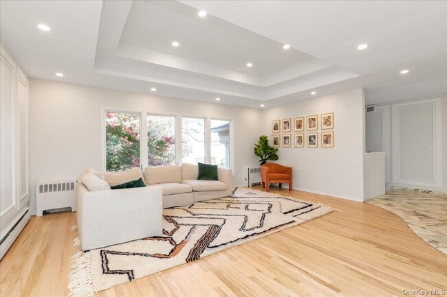 Building Photo - 817 Glenridge Ave