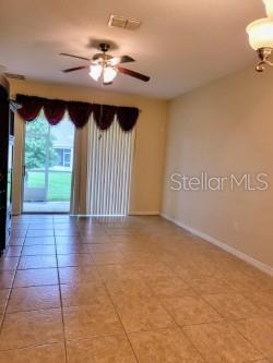 Building Photo - 4057 Shadetree Ln