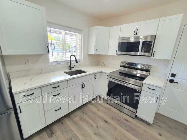 Foto del edificio - 7404 N 62nd Ave