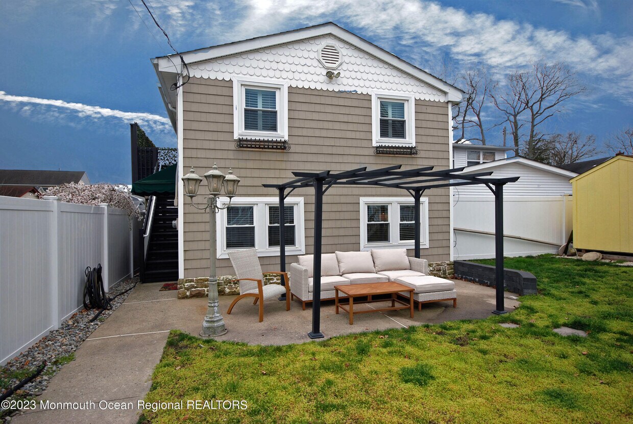 1407 River Rd, Belmar, NJ 07719 House for Rent in Belmar, NJ