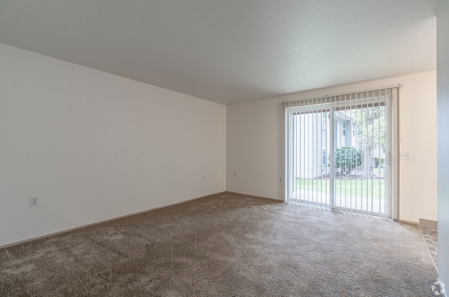 Building Photo - 2 BEDROOM 2 BATH APARTMENT LOCATED IN CORV...