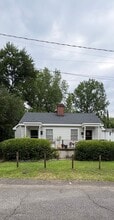 Building Photo - 2121-2123 Tugaloo Ave