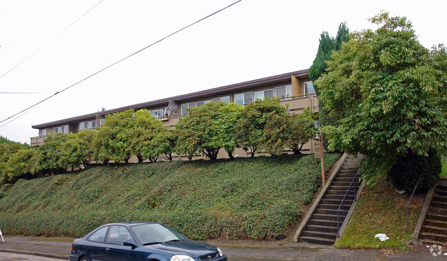 Building Photo - Queen Anne Terrace Apartments