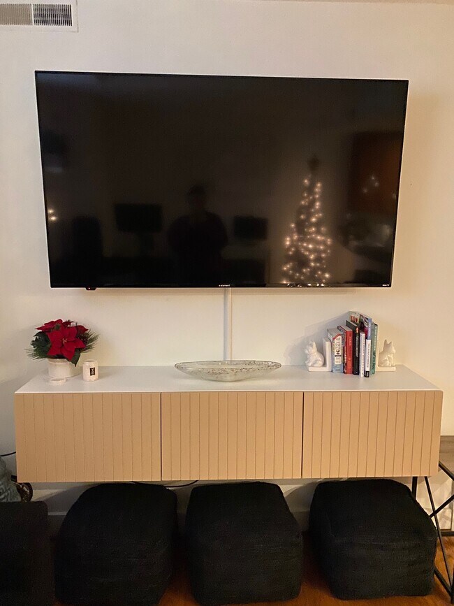 Building Photo - 1211 13th St NW