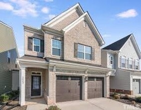 Building Photo - 1003 Excite Ave