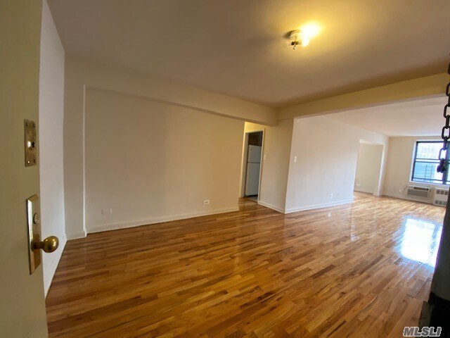 Building Photo - 66-25 103rd St