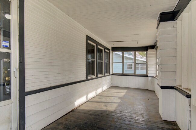 Building Photo - 2434 Camden Ave