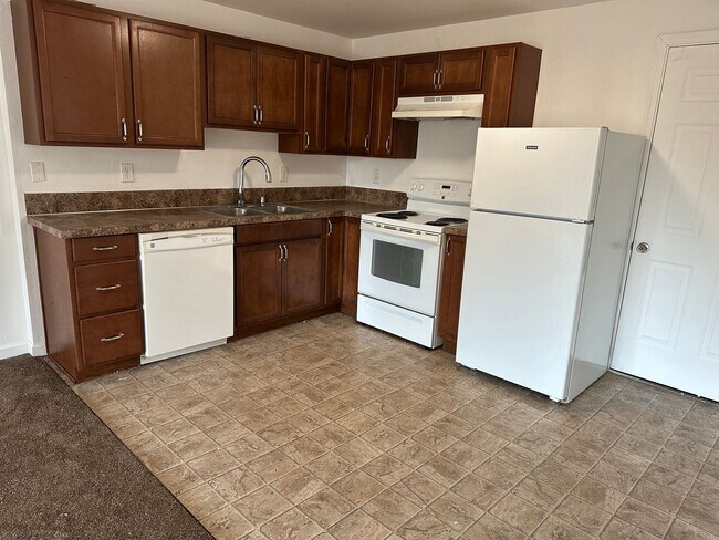Foto del edificio - ingle Level 3 Bedroom 2 Bath Unit With New...