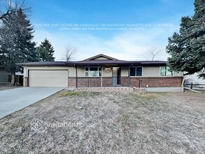 Building Photo - 7113 W Hinsdale Dr