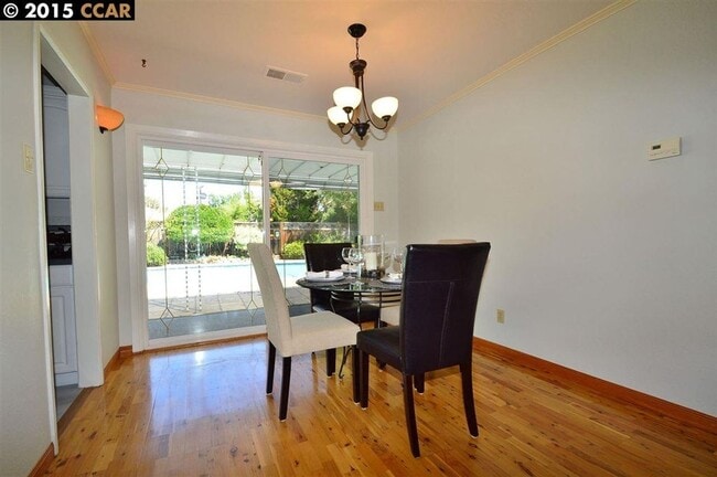 Foto del edificio - COMING SOON! Beautiful Pleasant Hill Singl...