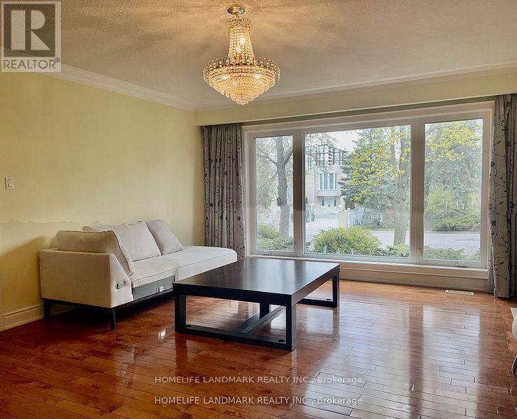 Photo principale - 26 Manorcrest Dr