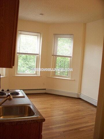 Building Photo - 51 S Huntington Ave