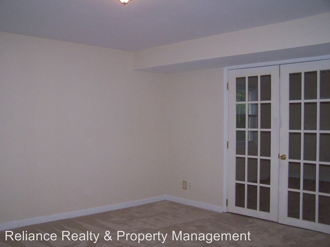 Building Photo - 1 br, 1 bath House - 13610 Floris Street - LL