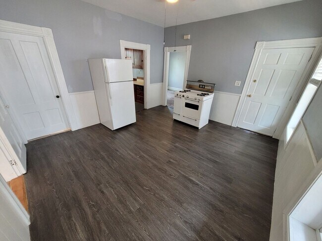 Foto del edificio - 145 Pine St