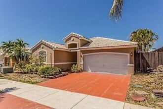 Building Photo - 15922 SW 82nd St