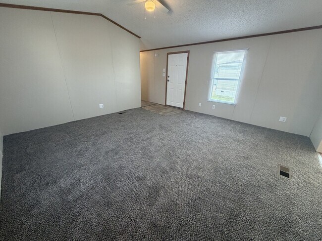 Foto del edificio - 38003 Chilver Ave