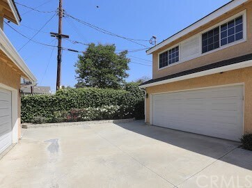 Building Photo - 10420 Bogardus Ave