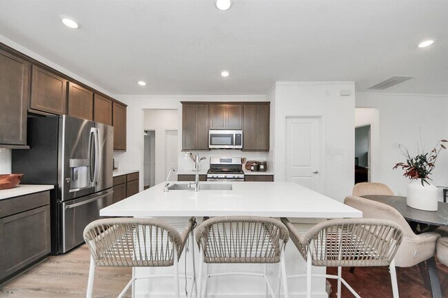 Building Photo - 21630 Heather Elm Dr
