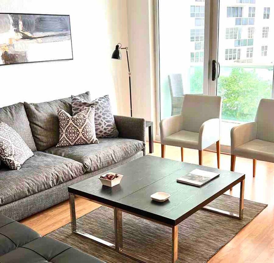 Foto principal - 3801 S Ocean Dr