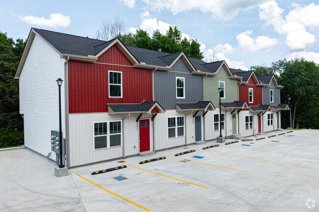Building Photo - 255 New Town Rd.